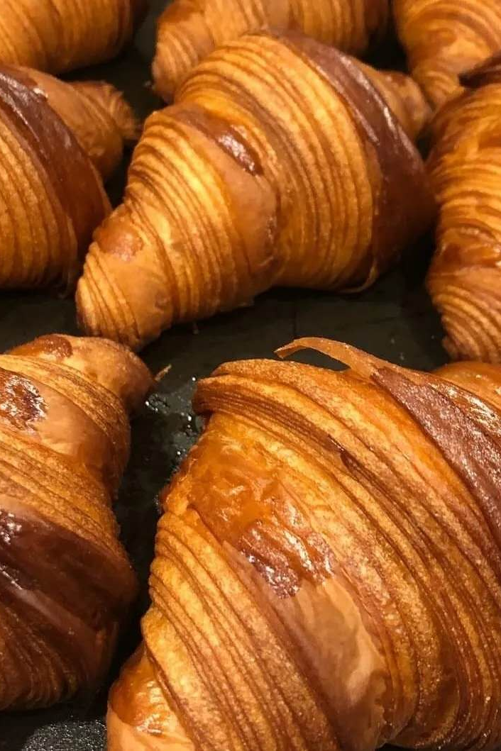 Croissant Series Class (JB)